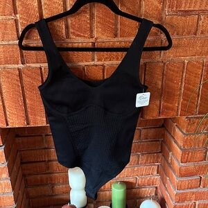NWT Feelingirl Black Bodysuit for tummy control